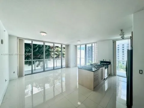 1111 SW 1st Ave #1219