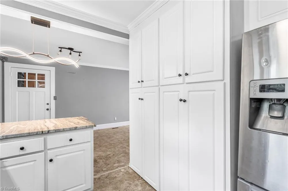 2442 Hoskins Road Burlington, NC 27215