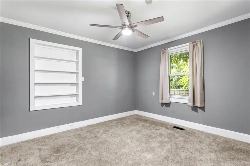 2442 Hoskins Road Burlington, NC 27215