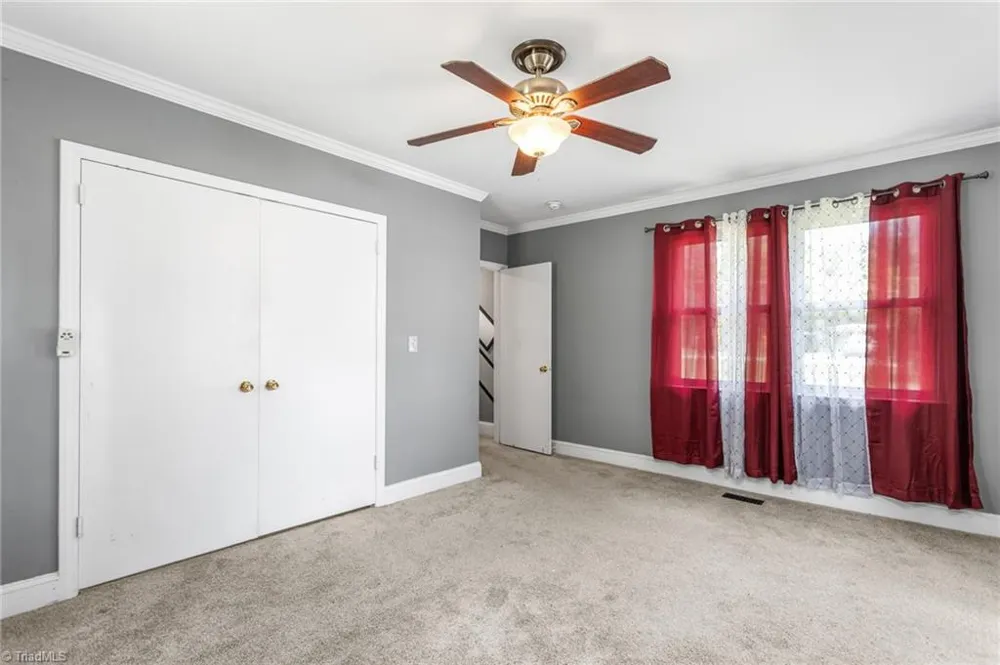 2442 Hoskins Road Burlington, NC 27215