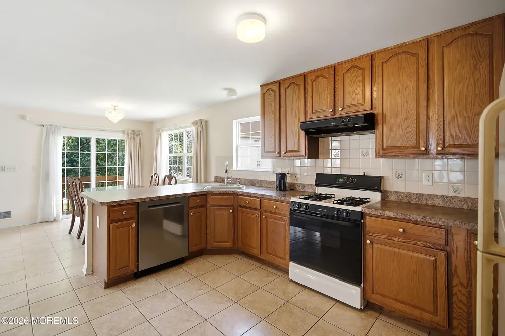 19 Richards Road Lawrenceville, NJ 08648