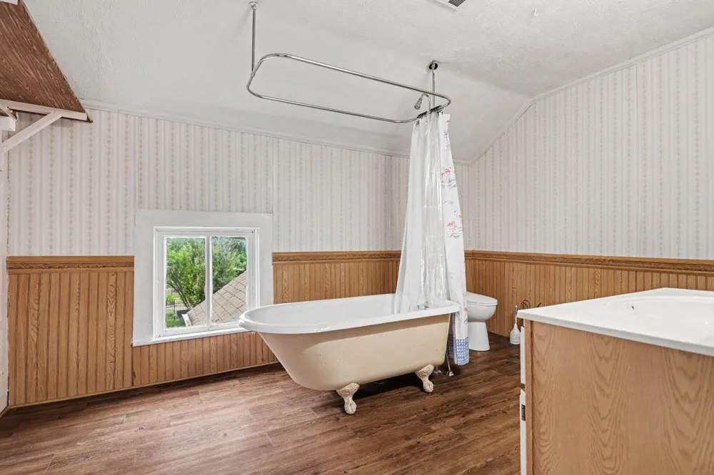 17785 Drive Convis Township, MI 49068