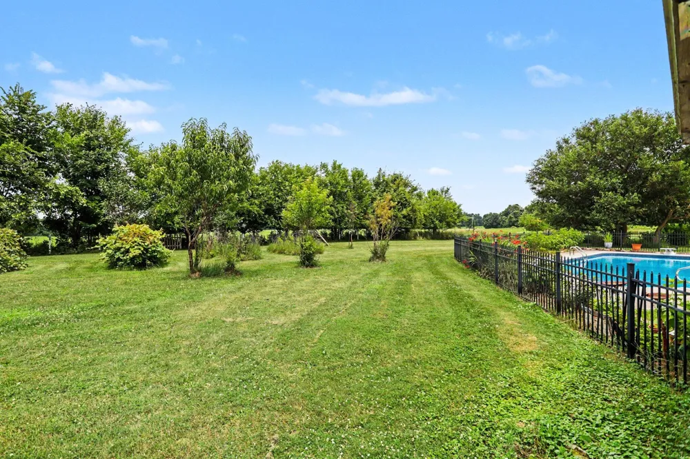17785 Drive Convis Township, MI 49068