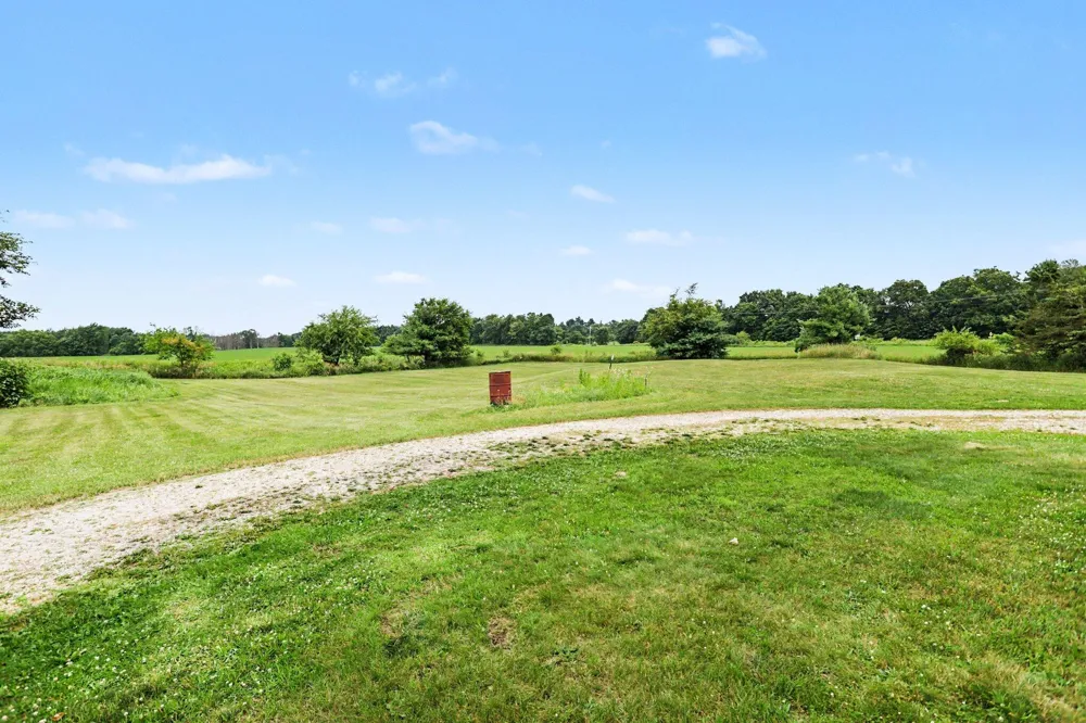 17785 Drive Convis Township, MI 49068