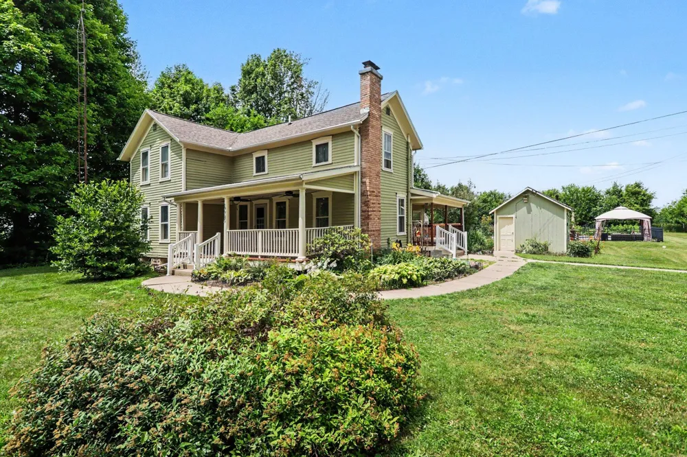 17785 Drive Convis Township, MI 49068