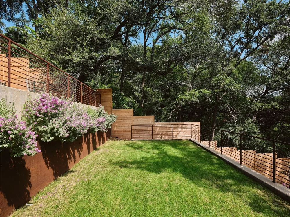 1012 Gaston Avenue Austin, TX 78703