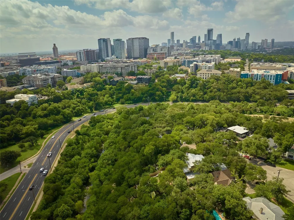 1012 Gaston Avenue Austin, TX 78703