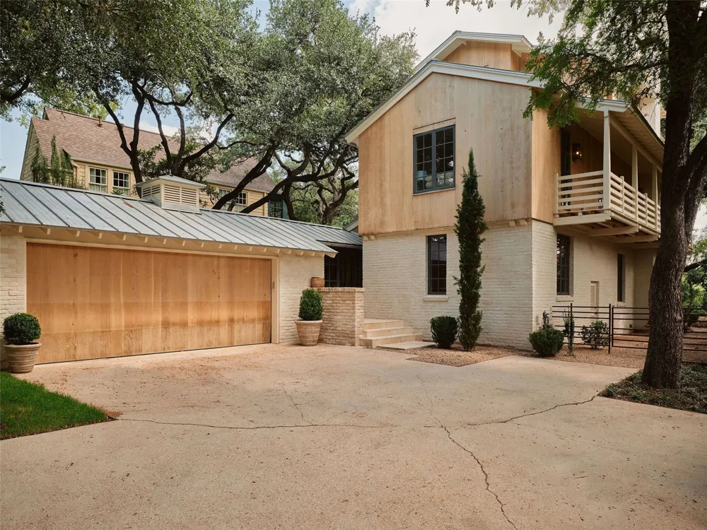 1012 Gaston Avenue Austin, TX 78703