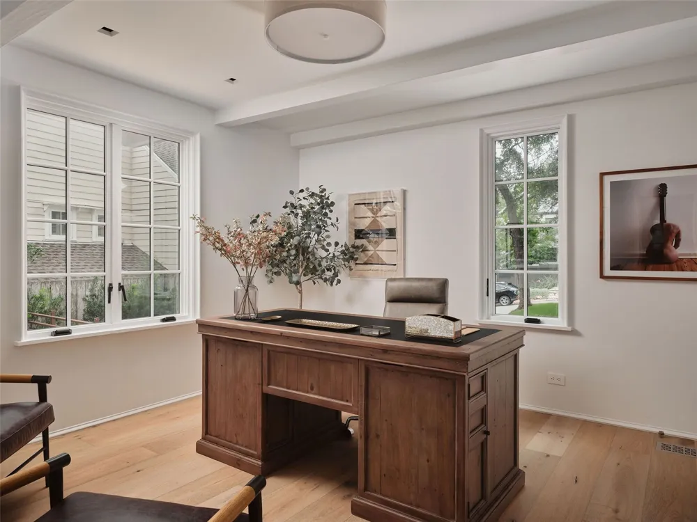1012 Gaston Avenue Austin, TX 78703