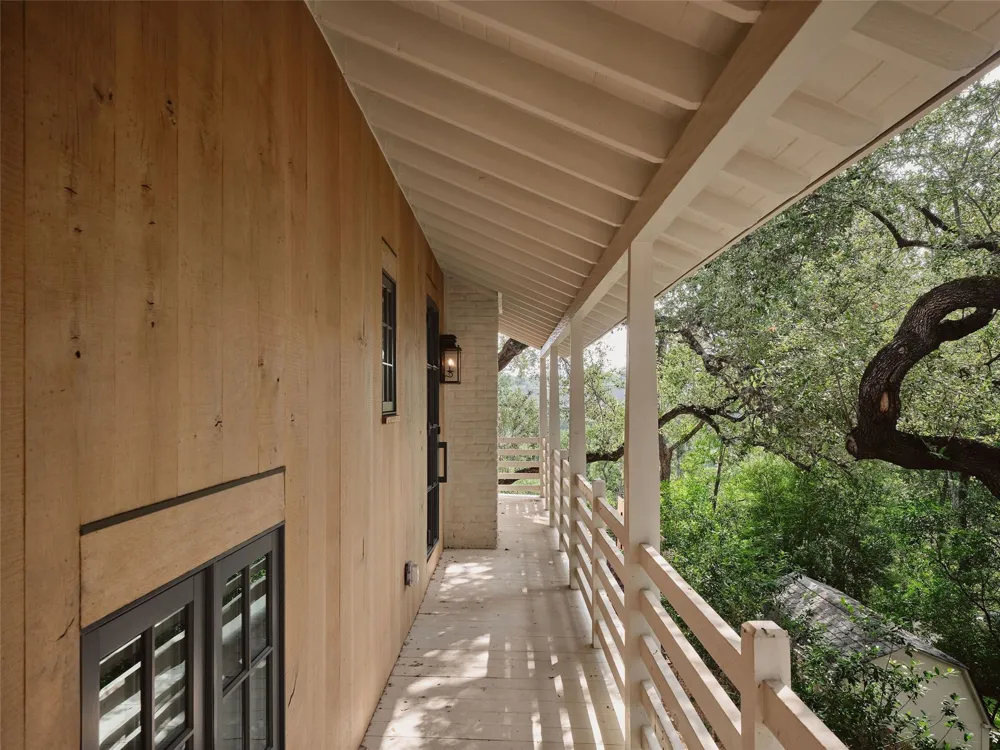 1012 Gaston Avenue Austin, TX 78703