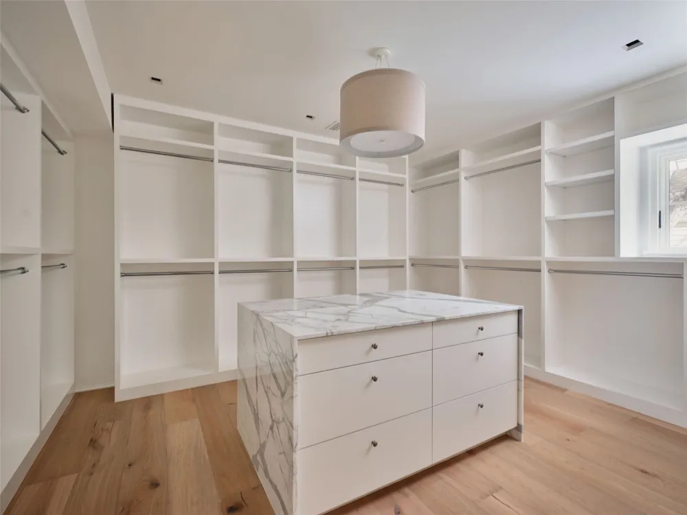 1012 Gaston Avenue Austin, TX 78703