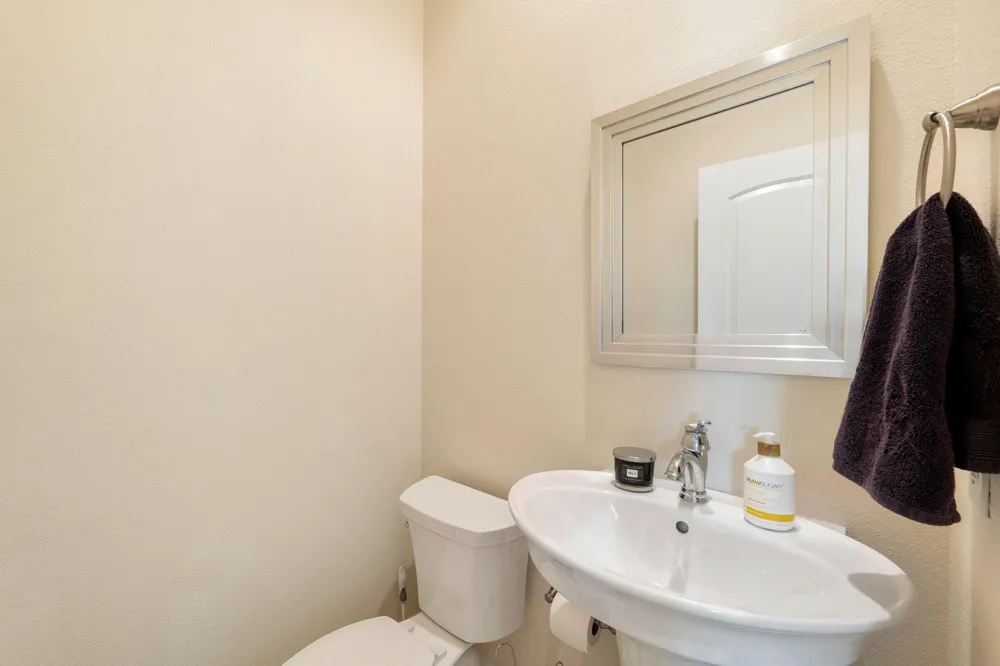 1215 Haven Lane #102 Georgetown, TX 78626