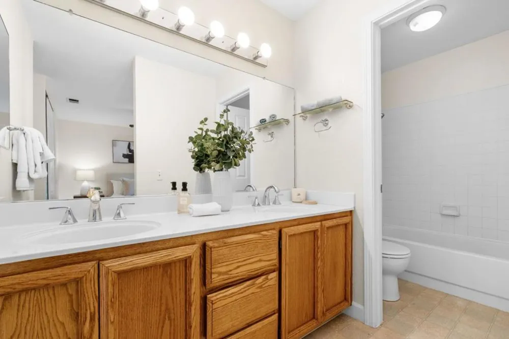 4892 Indian River Drive San Jose, CA 95136