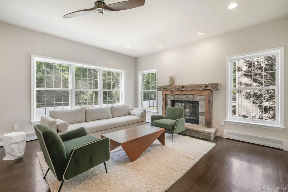 18 Baron Drive Warwick, NY 10990
