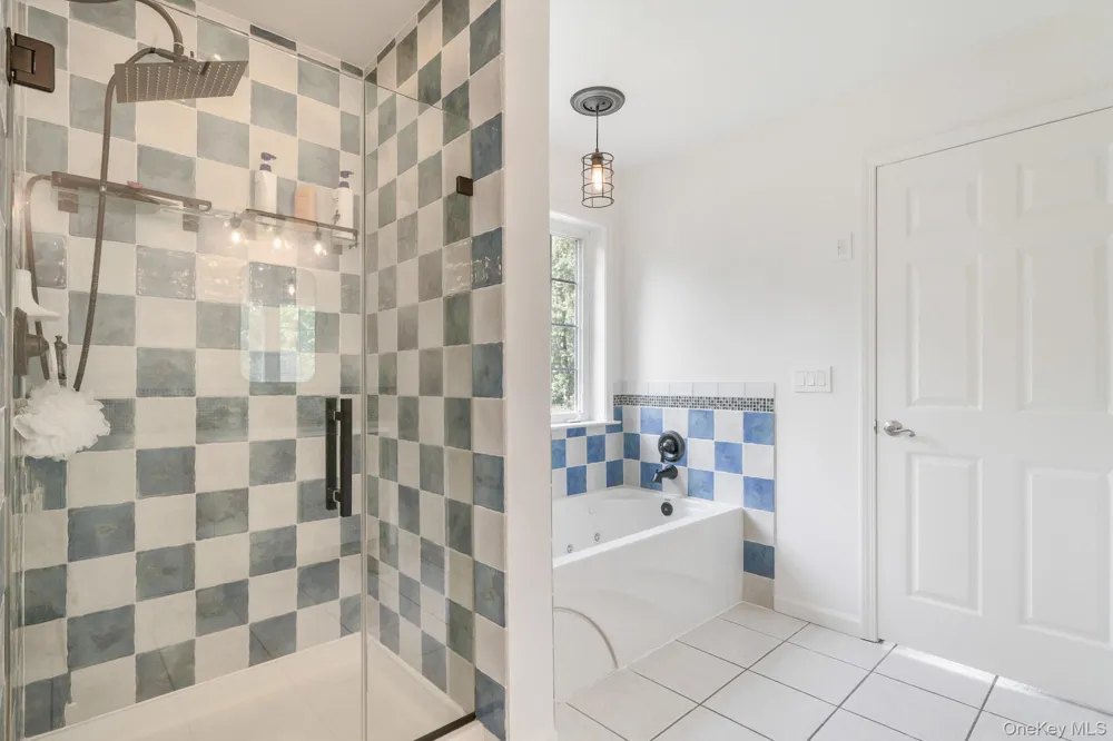 18 Baron Drive Warwick, NY 10990