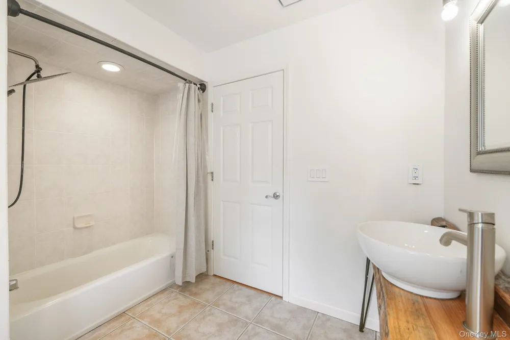 18 Baron Drive Warwick, NY 10990