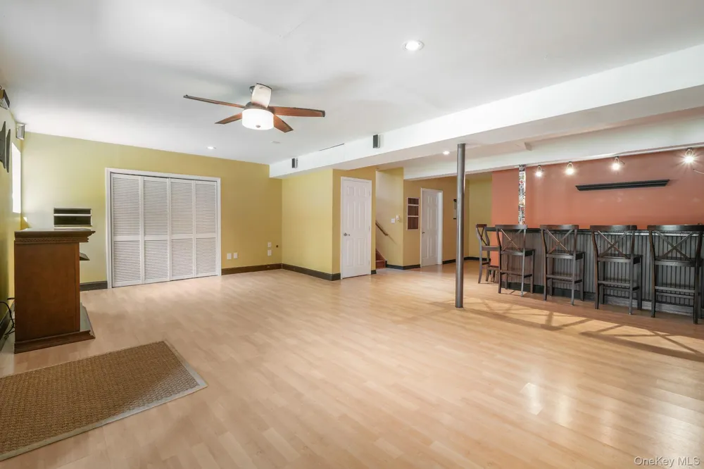 18 Baron Drive Warwick, NY 10990