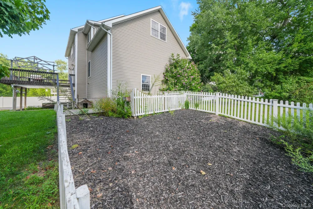 18 Baron Drive Warwick, NY 10990