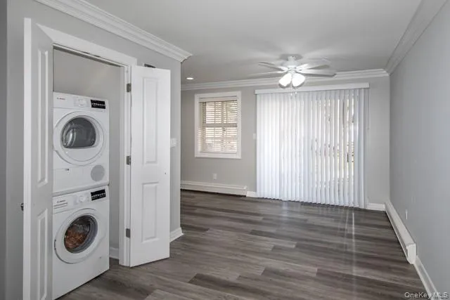 75 Lamplighter Lane #5B Massapequa, NY 11758
