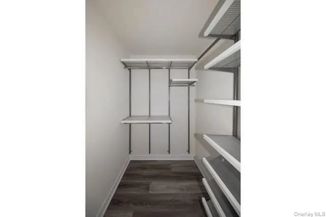 75 Lamplighter Lane #5B Massapequa, NY 11758