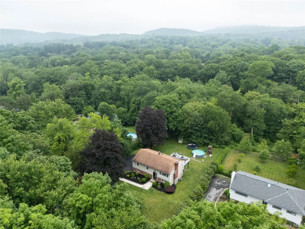 63 Dixon Road Mahopac, NY 10512