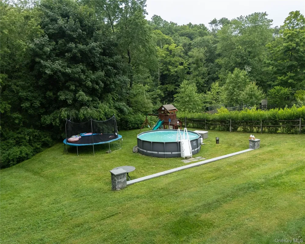 63 Dixon Road Mahopac, NY 10512