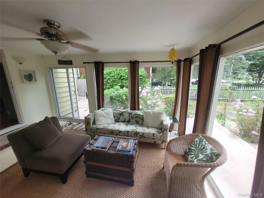 10 Graham Road Hampton Bays, NY 11946