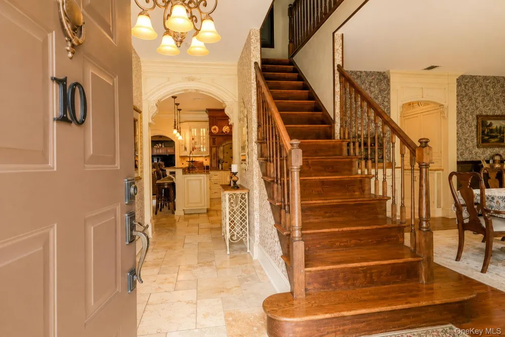 10 Sutherland Drive Highland Mills, NY 10930