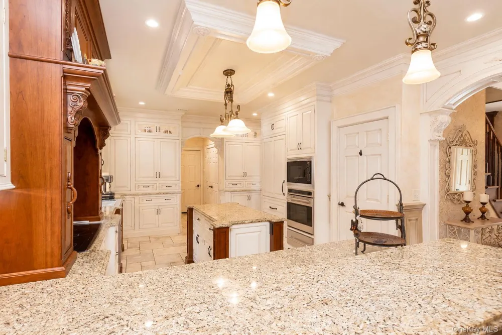 10 Sutherland Drive Highland Mills, NY 10930
