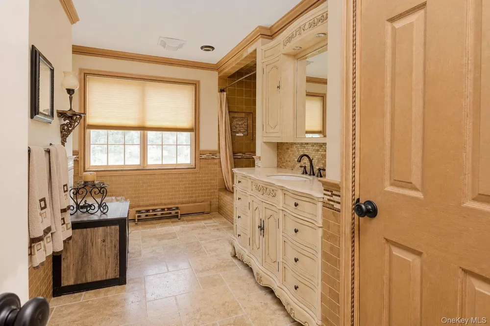 10 Sutherland Drive Highland Mills, NY 10930