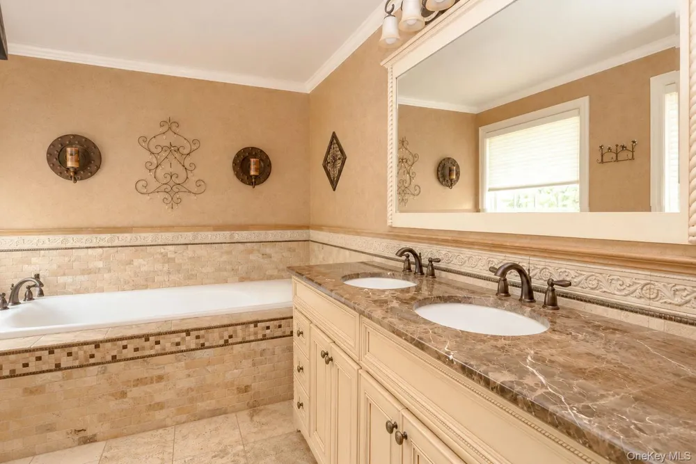 10 Sutherland Drive Highland Mills, NY 10930