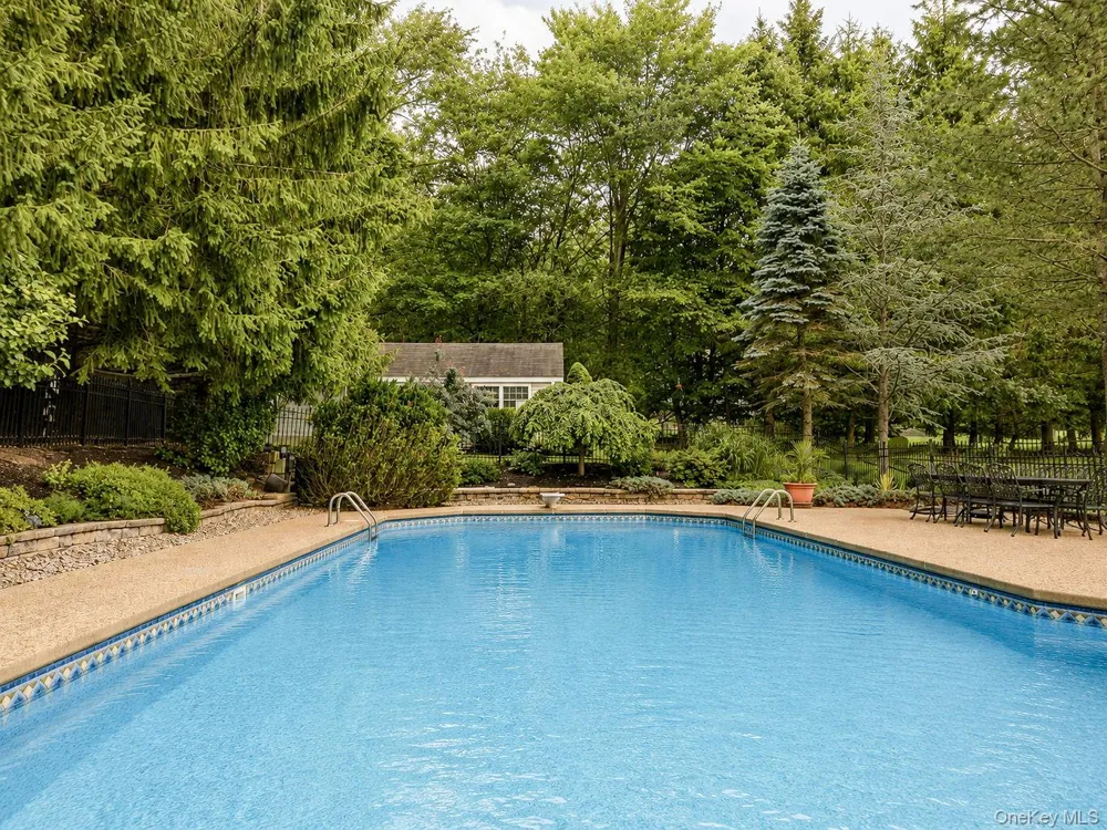10 Sutherland Drive Highland Mills, NY 10930