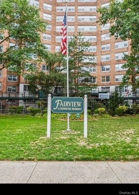 61-20 Grand Central Parkway #A900