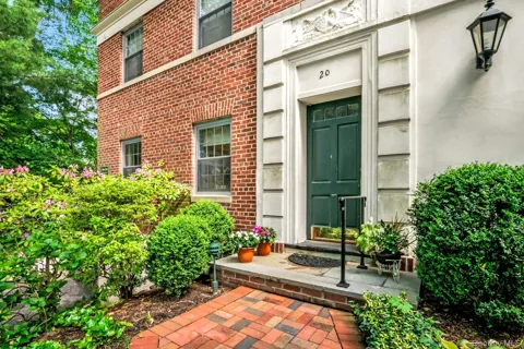 20 Alden Place #1