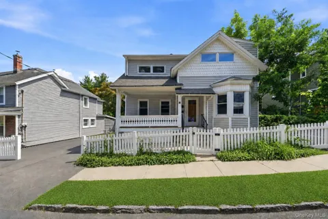 86 Maple Street