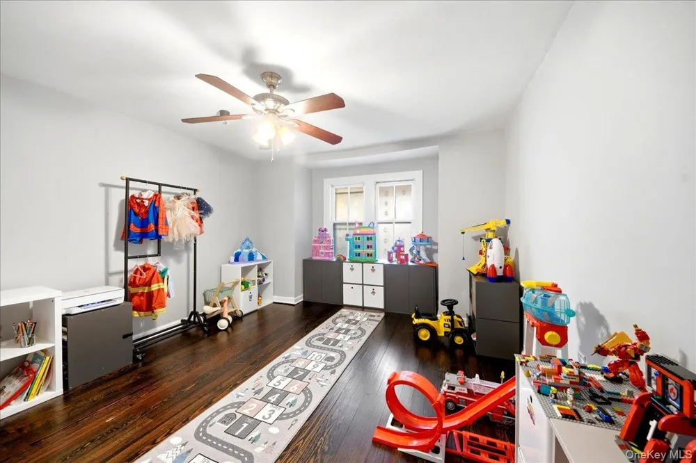 86 Maple Street Dobbs Ferry, NY 10522