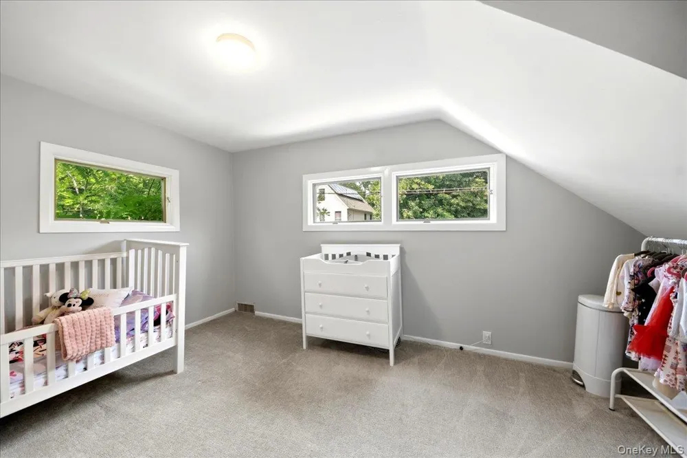 86 Maple Street Dobbs Ferry, NY 10522