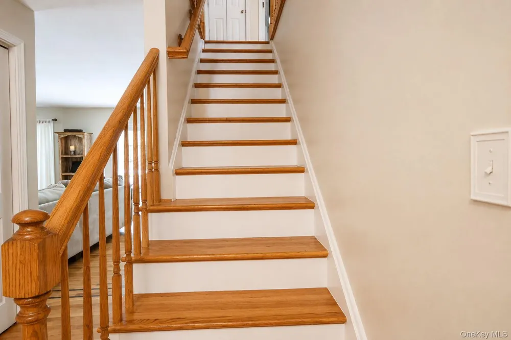 55 Fairway Drive Johnson, NY 10933