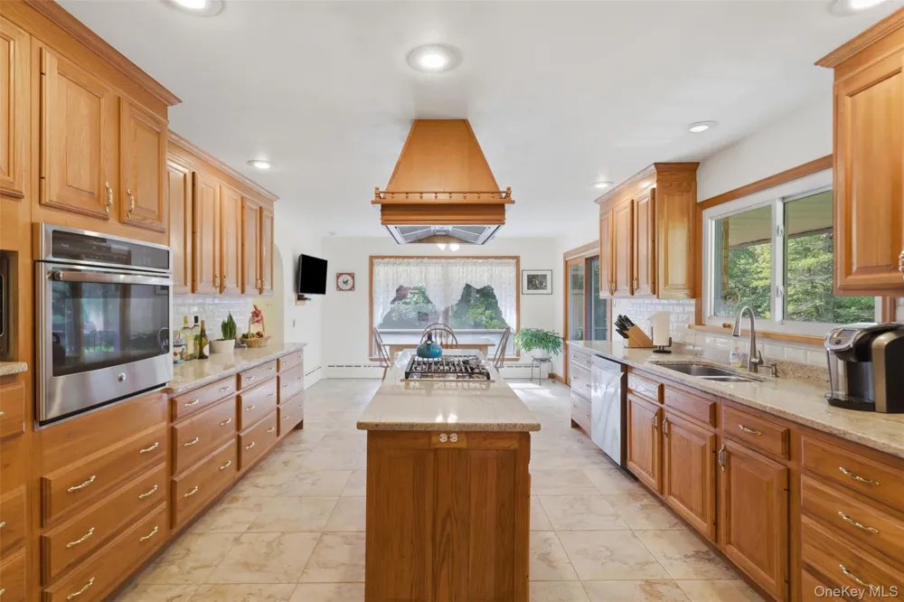 16 Buena Vista Point Glen Spey, NY 12737