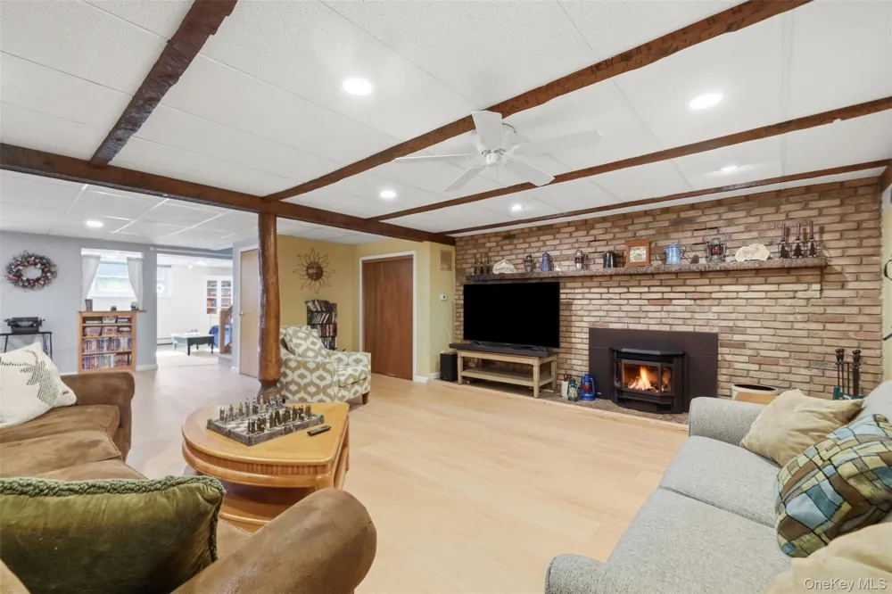 16 Buena Vista Point Glen Spey, NY 12737