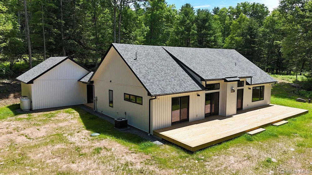 204 Country Road Callicoon, NY 12723
