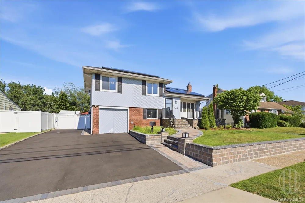 140 Intervale Avenue Farmingdale, NY 11735
