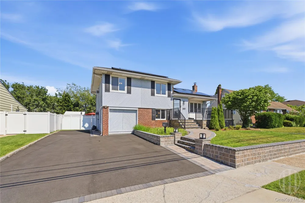 140 Intervale Avenue Farmingdale, NY 11735