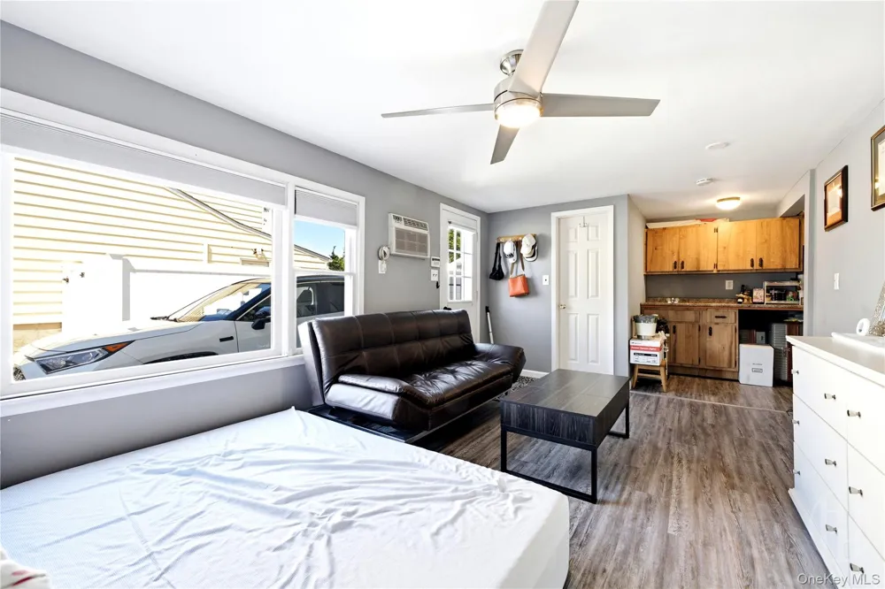 140 Intervale Avenue Farmingdale, NY 11735