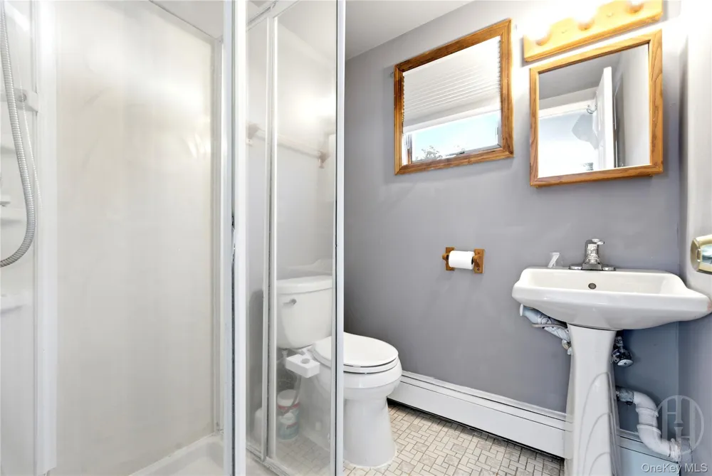 140 Intervale Avenue Farmingdale, NY 11735