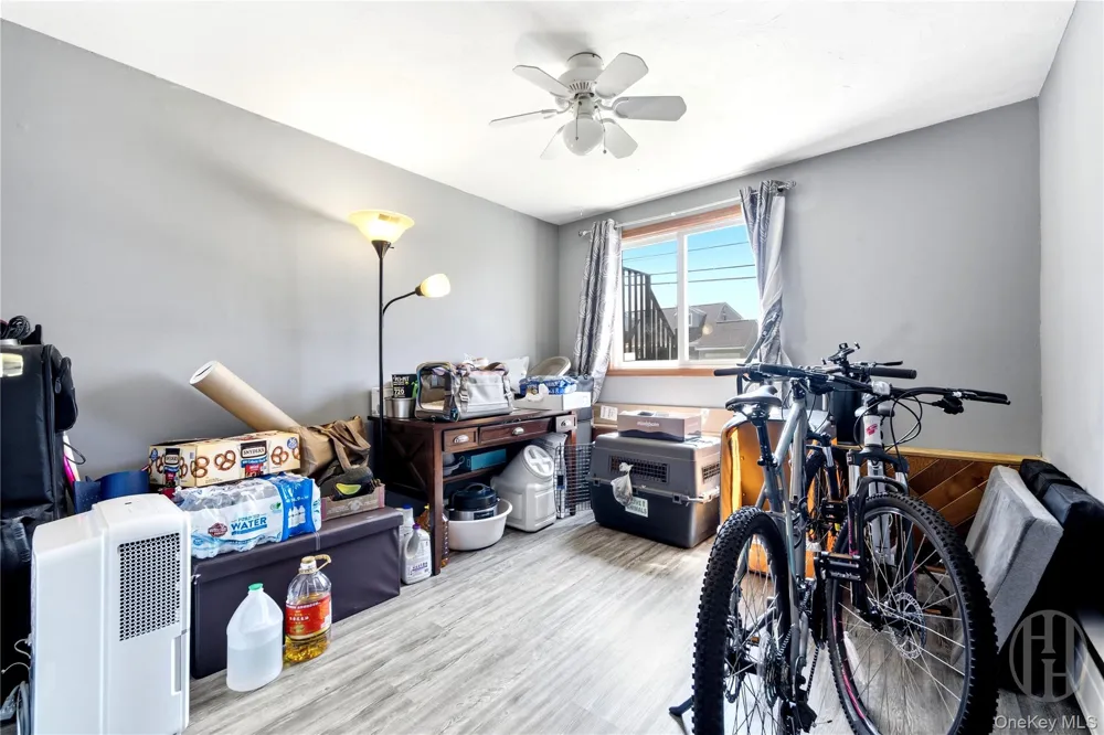 140 Intervale Avenue Farmingdale, NY 11735