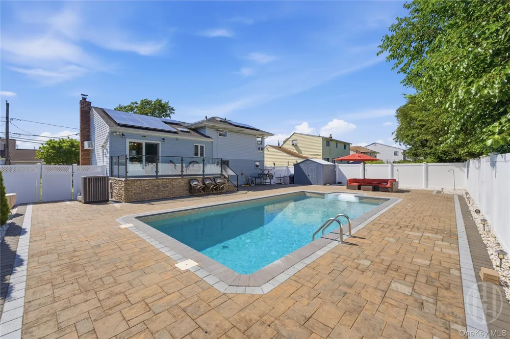 140 Intervale Avenue Farmingdale, NY 11735