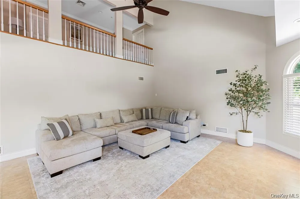 15 Teal Crescent Great River, NY 11739