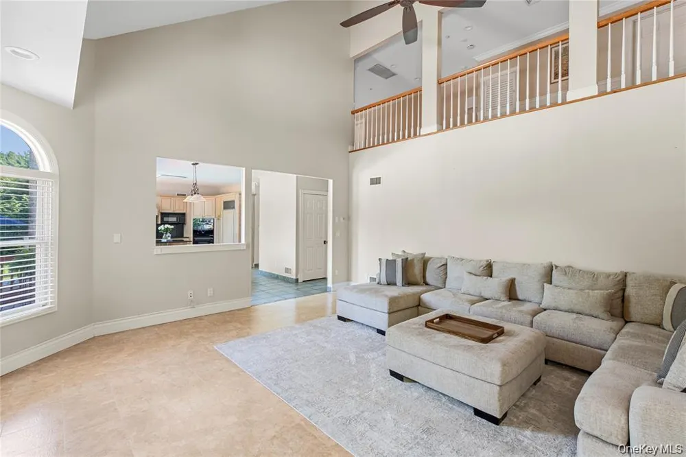15 Teal Crescent Great River, NY 11739