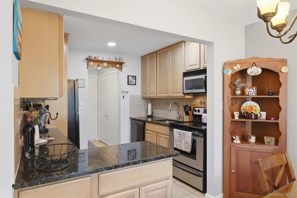 8 Heritage Drive #E Harriman, NY 10926